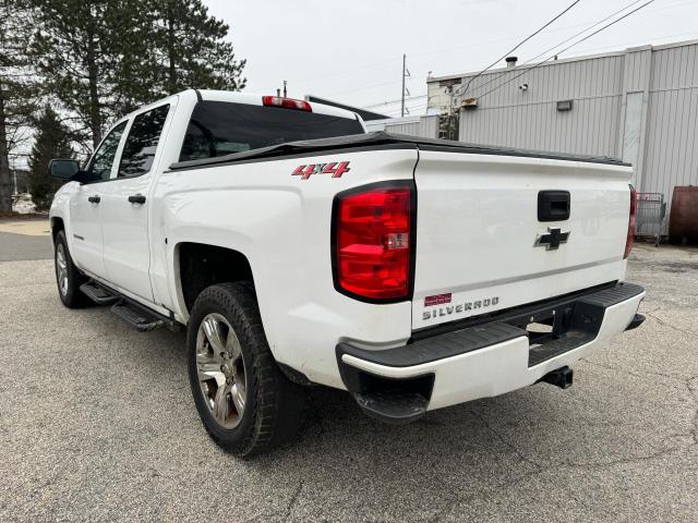 Image 3 of 2018 CHEVROLET SILVERADO K1500 CUSTOM 2018 with VIN 3GCUKPEC9JG457572