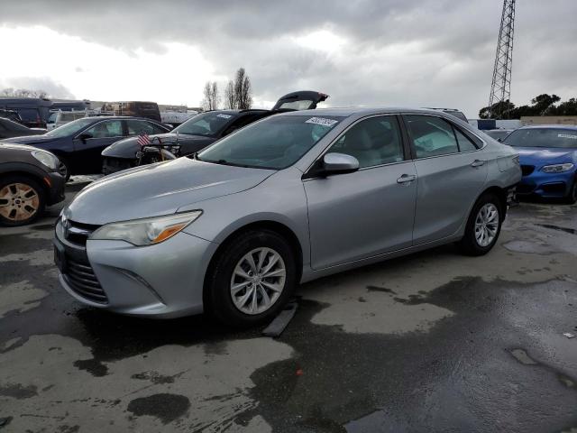 Obraz 1 z 2015 TOYOTA CAMRY LE 2015 z VIN 4T4BF1FK7FR499680
