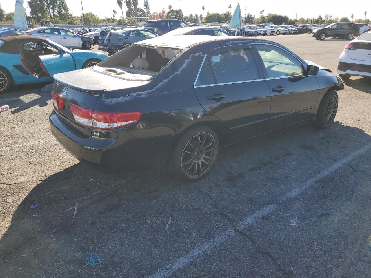 Image 3 of 2003 HONDA ACCORD EX 2003 with VIN 1HGCM66513A020751