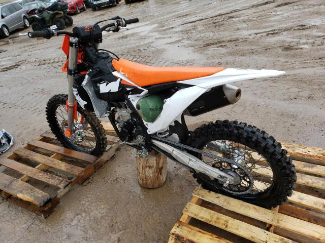 Obraz 3 z 2023 KTM 350 SX-F 2023 z VIN VBKSXP431PM270714