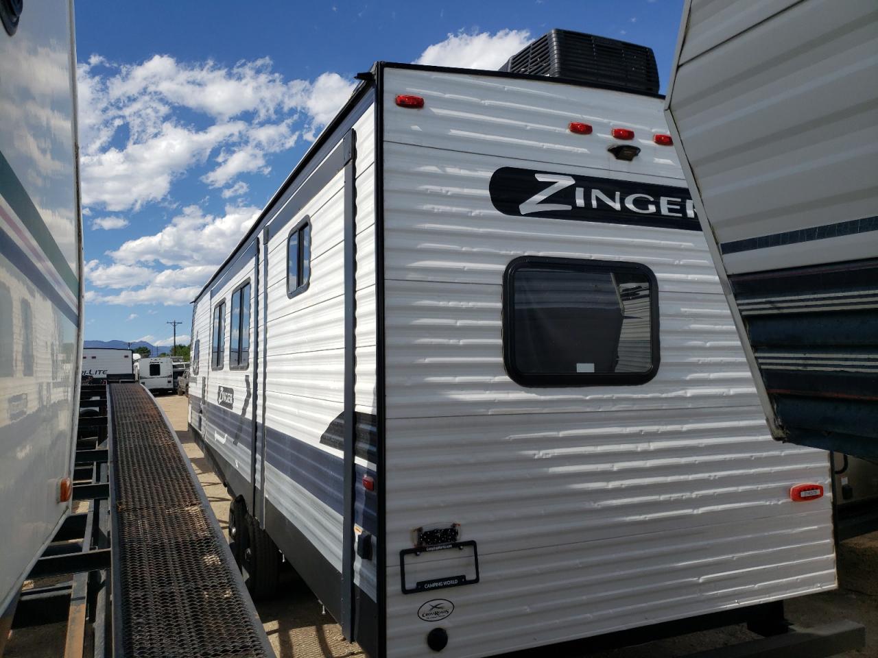 Image 3 of 2016 KEYSTONE COUGAR 2016 with VIN 4YDF33721G2501579