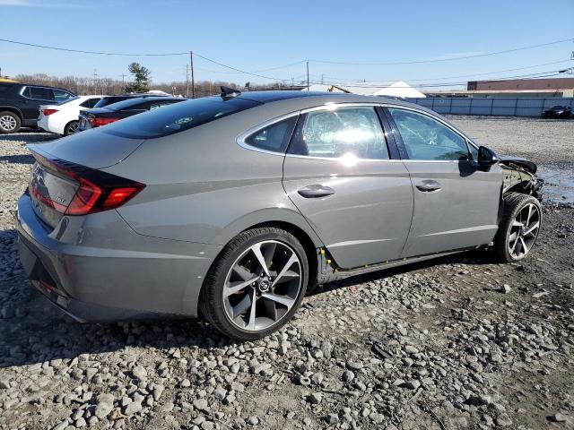 Image 3 of 2021 HYUNDAI SONATA SEL PLUS 2021 with VIN 5NPEJ4J23MH113654