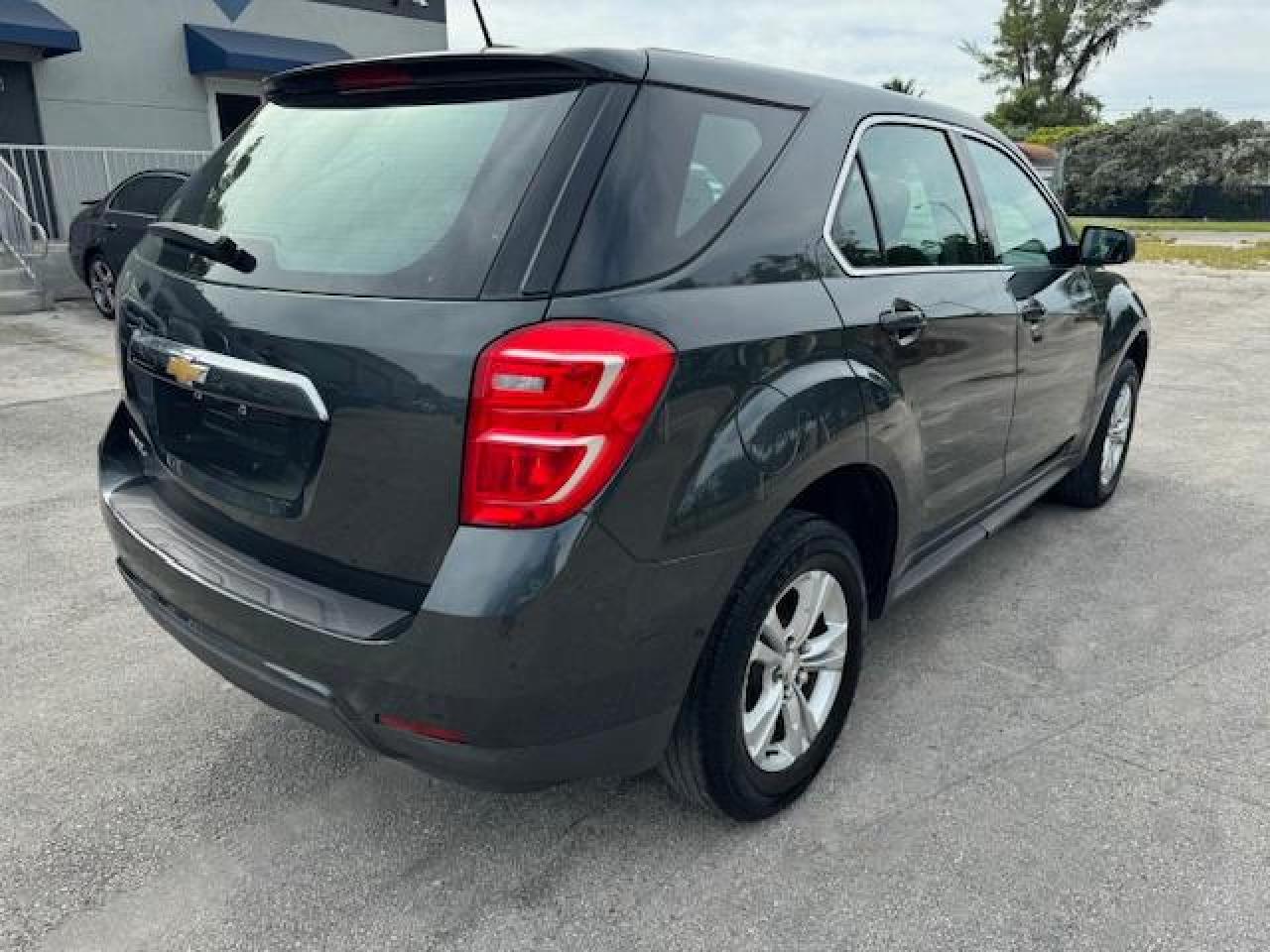 Image 3 of 2017 CHEVROLET EQUINOX LS 2017 with VIN 2GNALBEK1H1546430