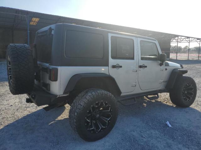 Image 3 of 2010 JEEP WRANGLER UNLIMITED SAHARA 2010 with VIN 1J4HA5H18AL152208