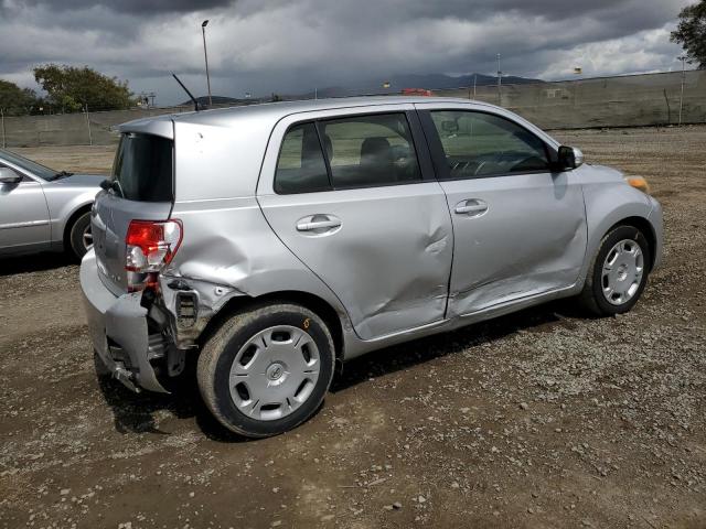 Obraz 3 z 2014 TOYOTA SCION XD  2014 z VIN JTKKUPB42E1043559