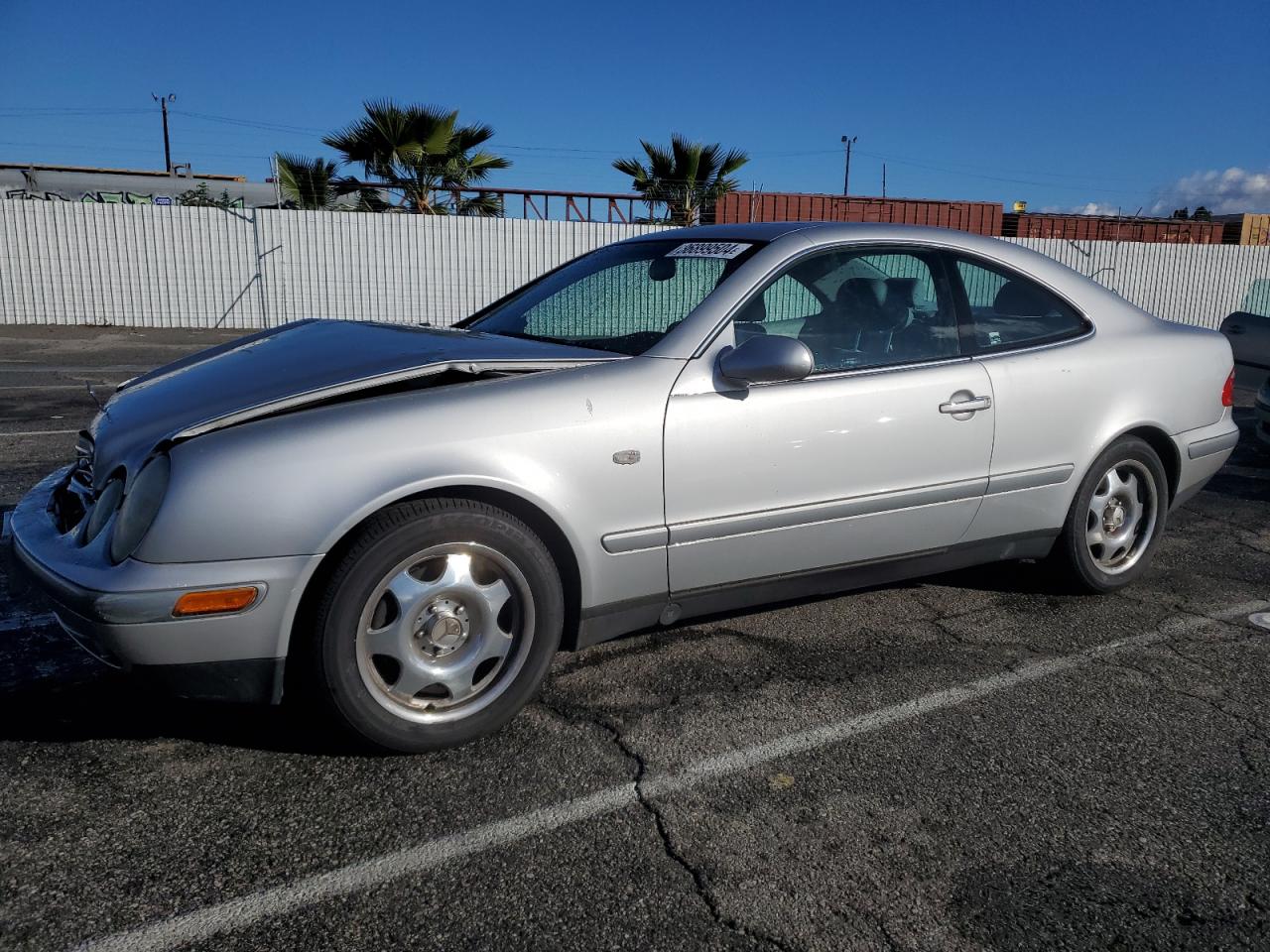 Изображение 1 1998 MERCEDES-BENZ CLK 320 1998 с VIN WDBLJ65G0WF030378
