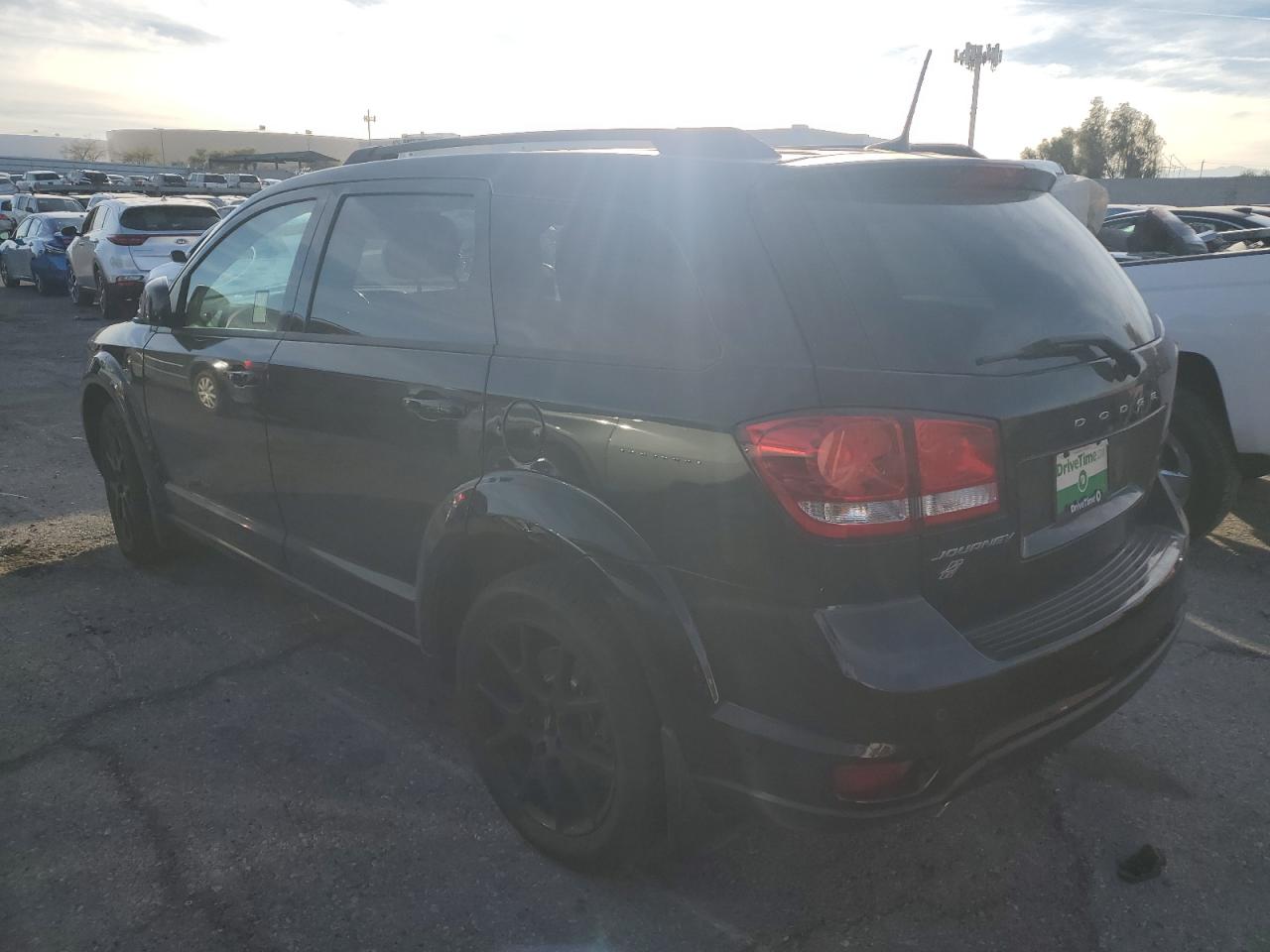 Image 2 of 2019 DODGE JOURNEY SE 2019 with VIN 3C4PDDBG8KT679705