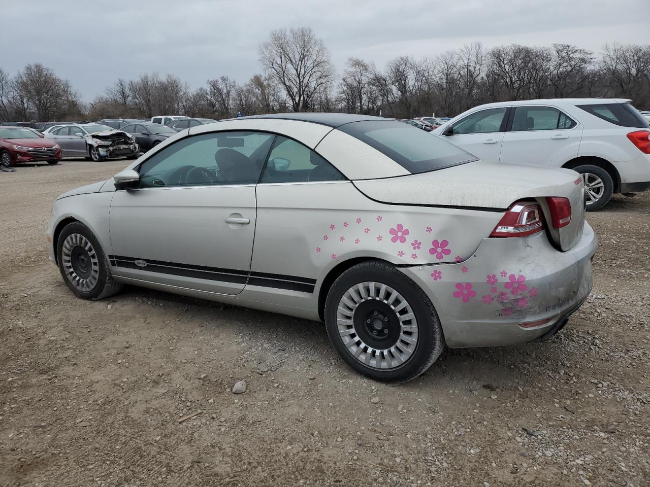 Image 2 of 2012 VOLKSWAGEN EOS LUX 2012 with VIN WVWFW7AH9CV005890