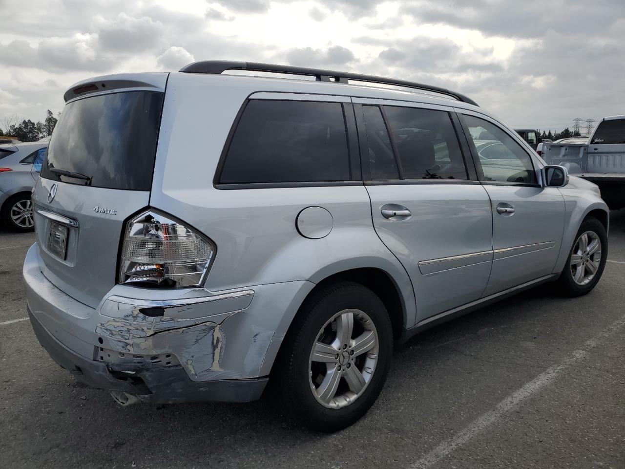 Изображение 3 2007 MERCEDES-BENZ GL 450 4MATIC 2007 с VIN 4JGBF71E37A148671