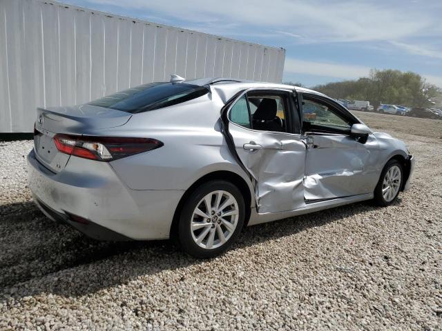 Image 3 of 2022 TOYOTA CAMRY LE 2022 with VIN 4T1C11AK7NU666512