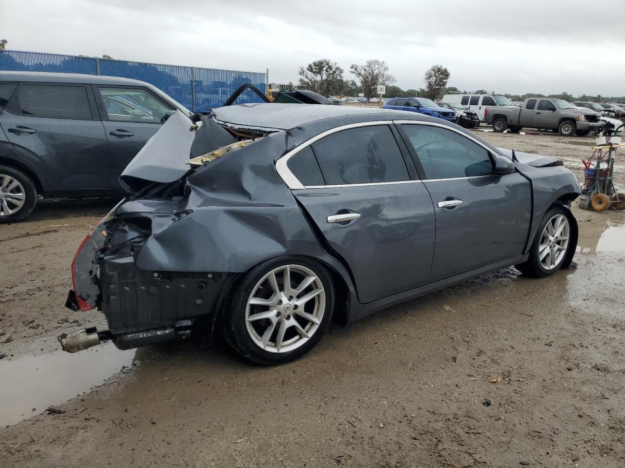Image 3 of 2009 NISSAN MAXIMA S 2009 with VIN 1N4AA51E19C859348