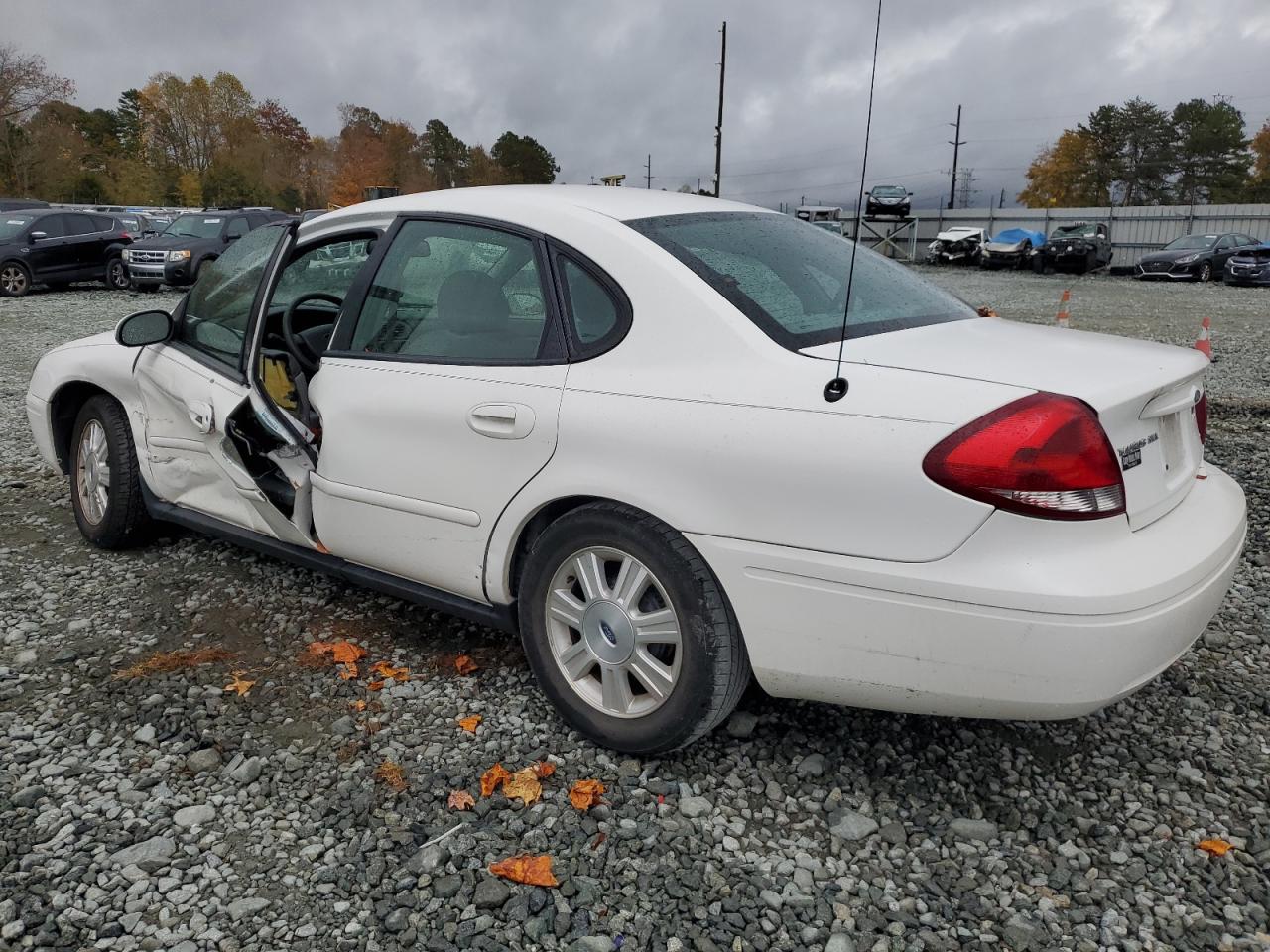 Image 2 of 2007 FORD TAURUS SEL 2007 with VIN 1FAFP56U97A192140