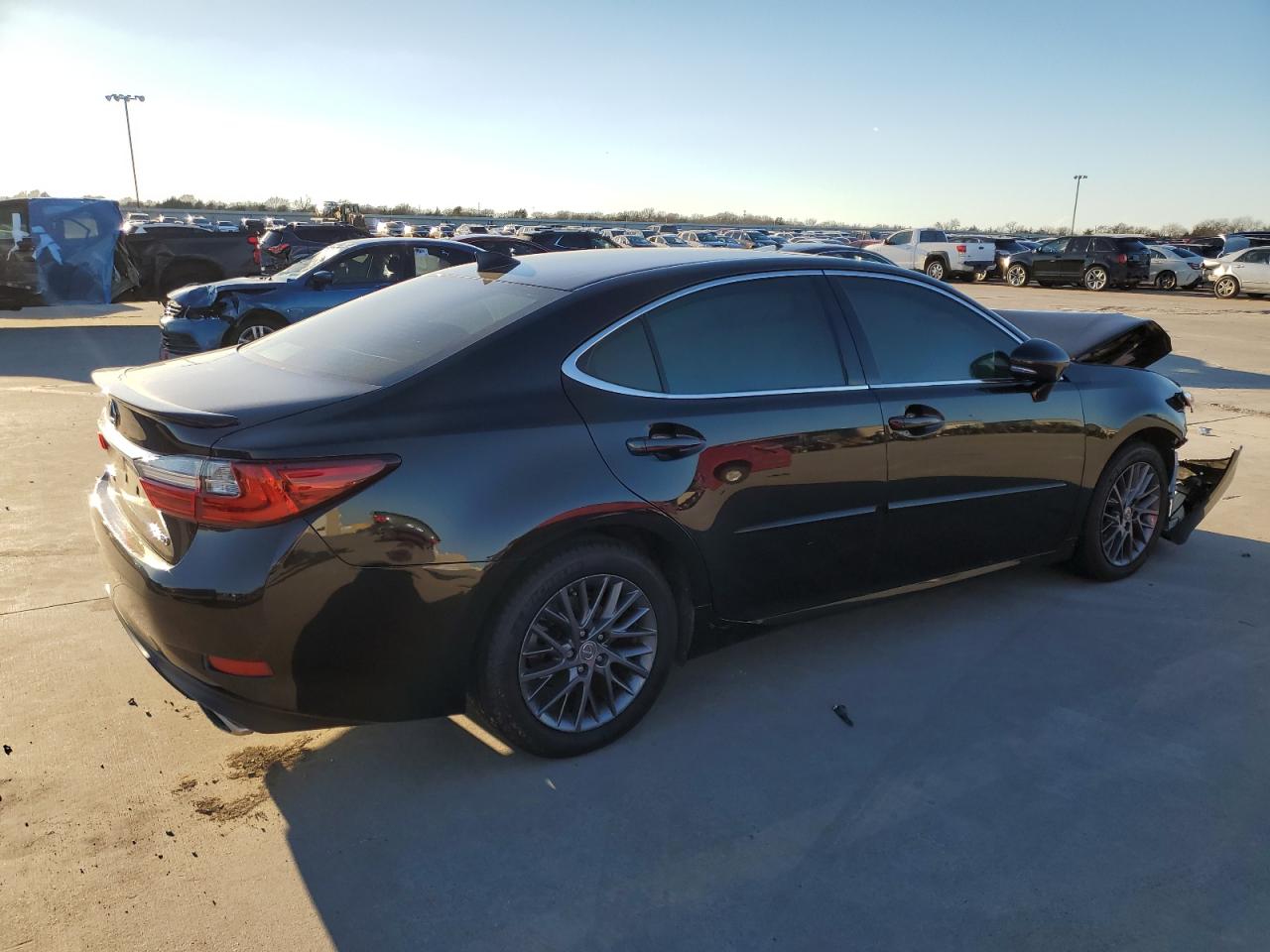 Obraz 3 z 2018 LEXUS ES 350 2018 z VIN 58ABK1GG1JU115197