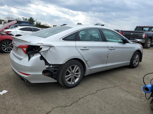 Image 3 of 2016 HYUNDAI SONATA SE 2016 with VIN 5NPE24AF1GH296783