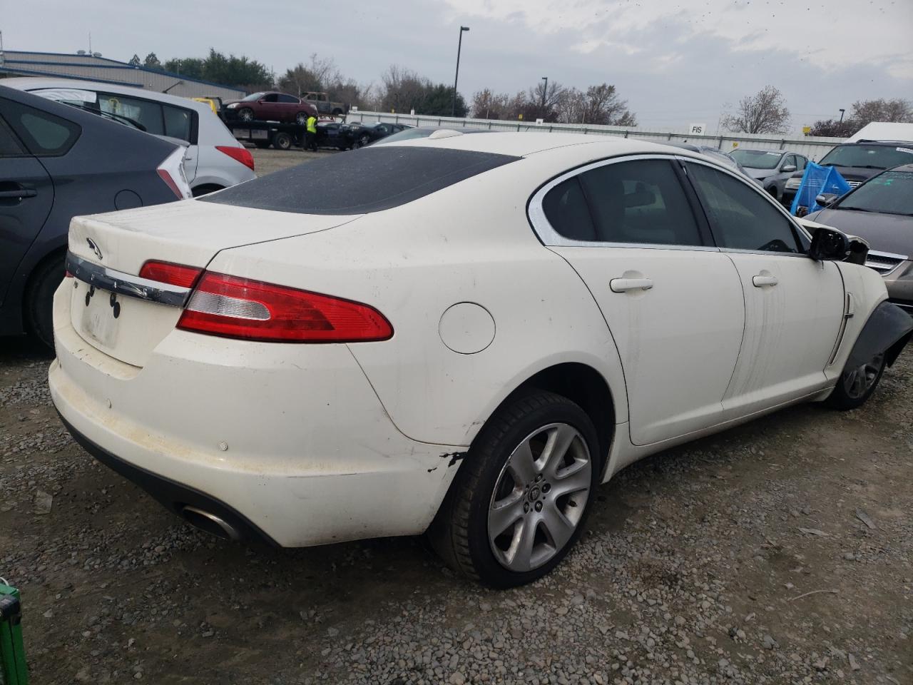Image 3 of 2010 JAGUAR XF LUXURY 2010 with VIN SAJWA0FA9AHR52541