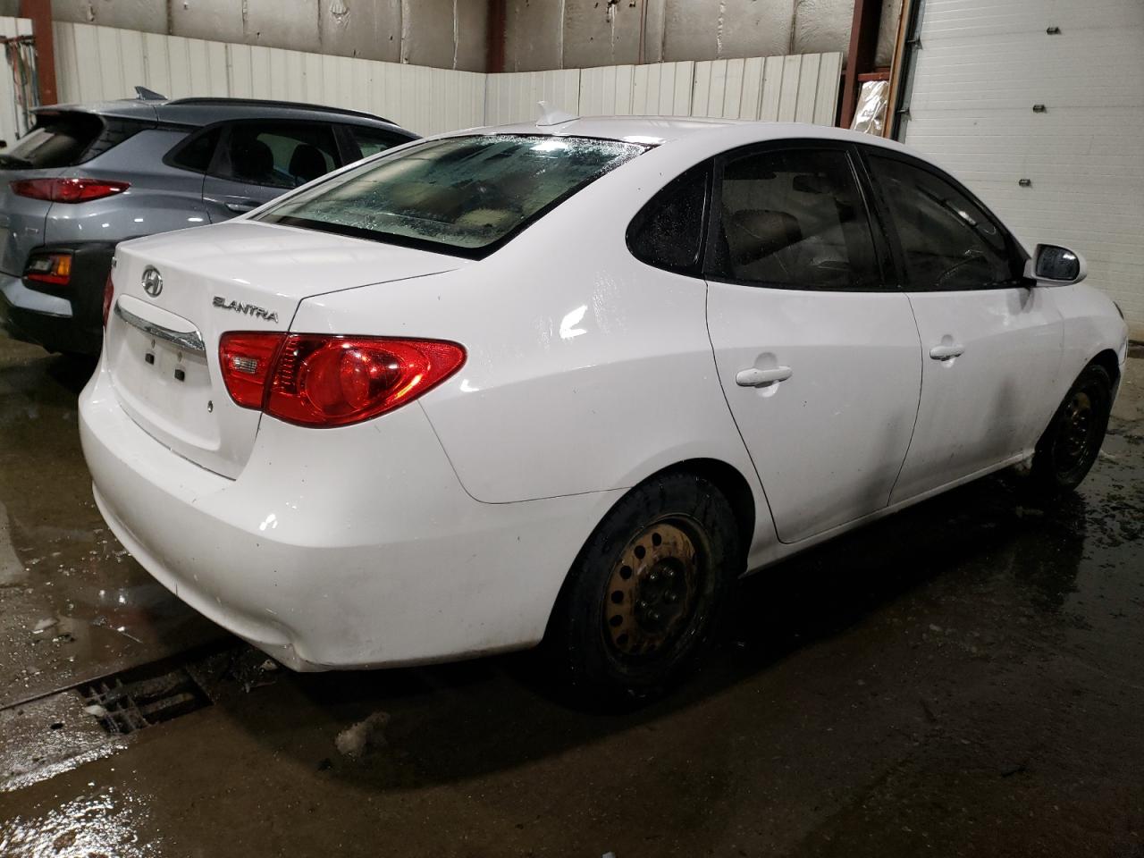 Obraz 3 z 2010 HYUNDAI ELANTRA BLUE 2010 z VIN KMHDU4ADXAU939516