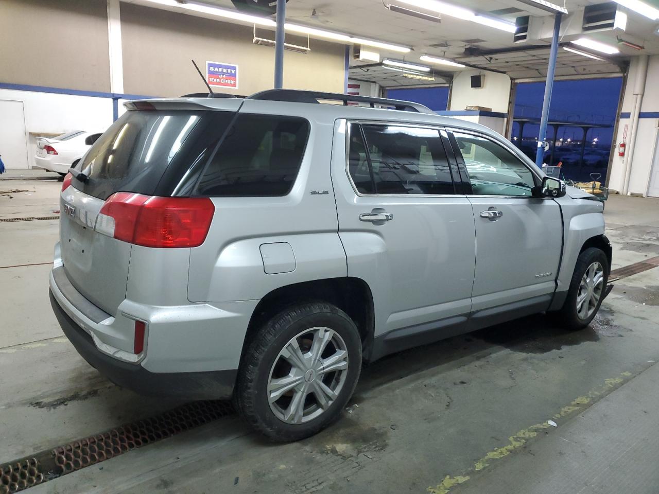 Изображение 3 2017 GMC TERRAIN SLE 2017 с VIN 2GKALNEK3H6320326