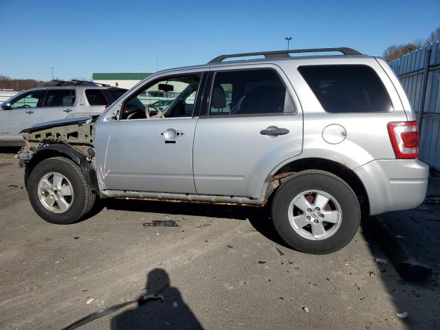 Image 2 of 2010 FORD ESCAPE XLT 2010 with VIN 1FMCU0DG9AKC63453