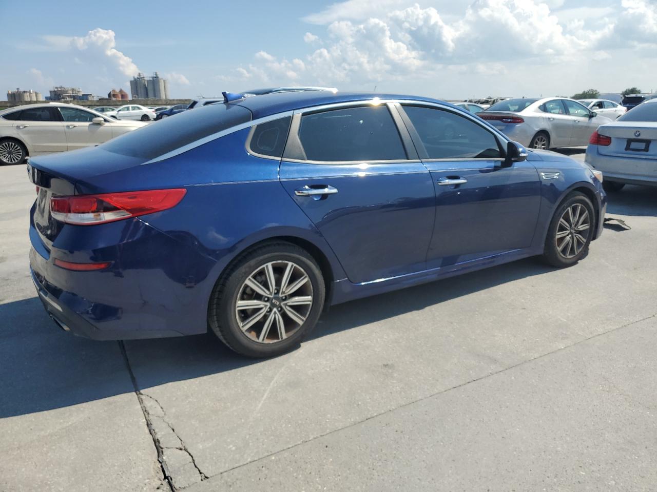 Изображение 3 2019 KIA OPTIMA LX 2019 с VIN 5XXGT4L32KG345390
