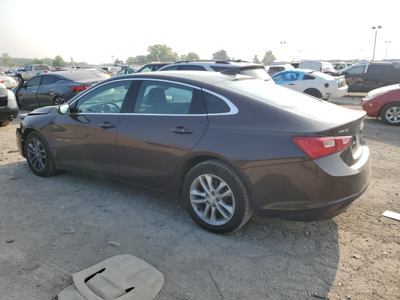 Obraz 2 z 2016 CHEVROLET MALIBU LT 2016 z VIN 1G1ZE5ST8GF235789