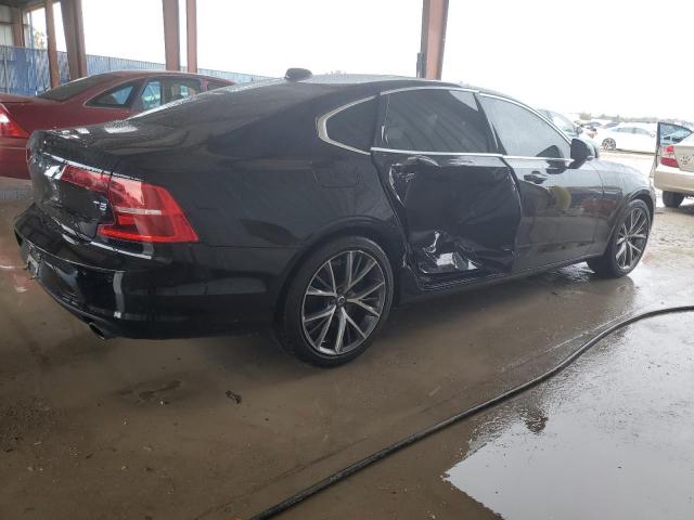 Image 3 of 2018 VOLVO S90 T5 MOMENTUM 2018 with VIN LVY982AK9JP005663