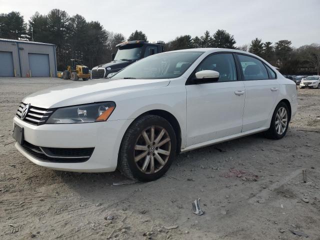 Obraz 1 z 2013 VOLKSWAGEN PASSAT S 2013 z VIN 1VWAP7A33DC010606
