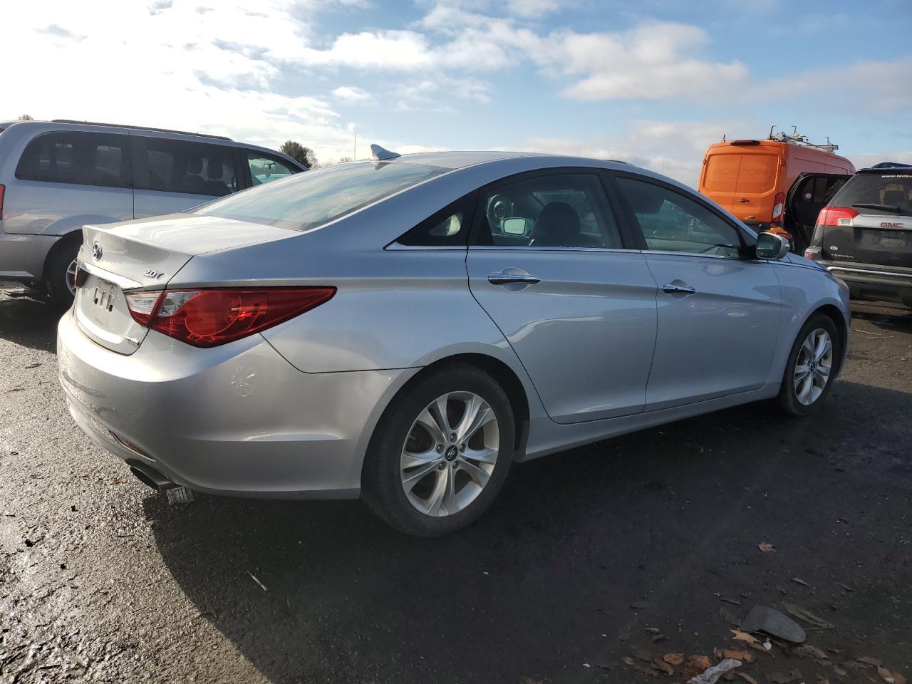 Изображение 3 2011 HYUNDAI SONATA SE 2011 с VIN 5NPEC4AB2BH300679
