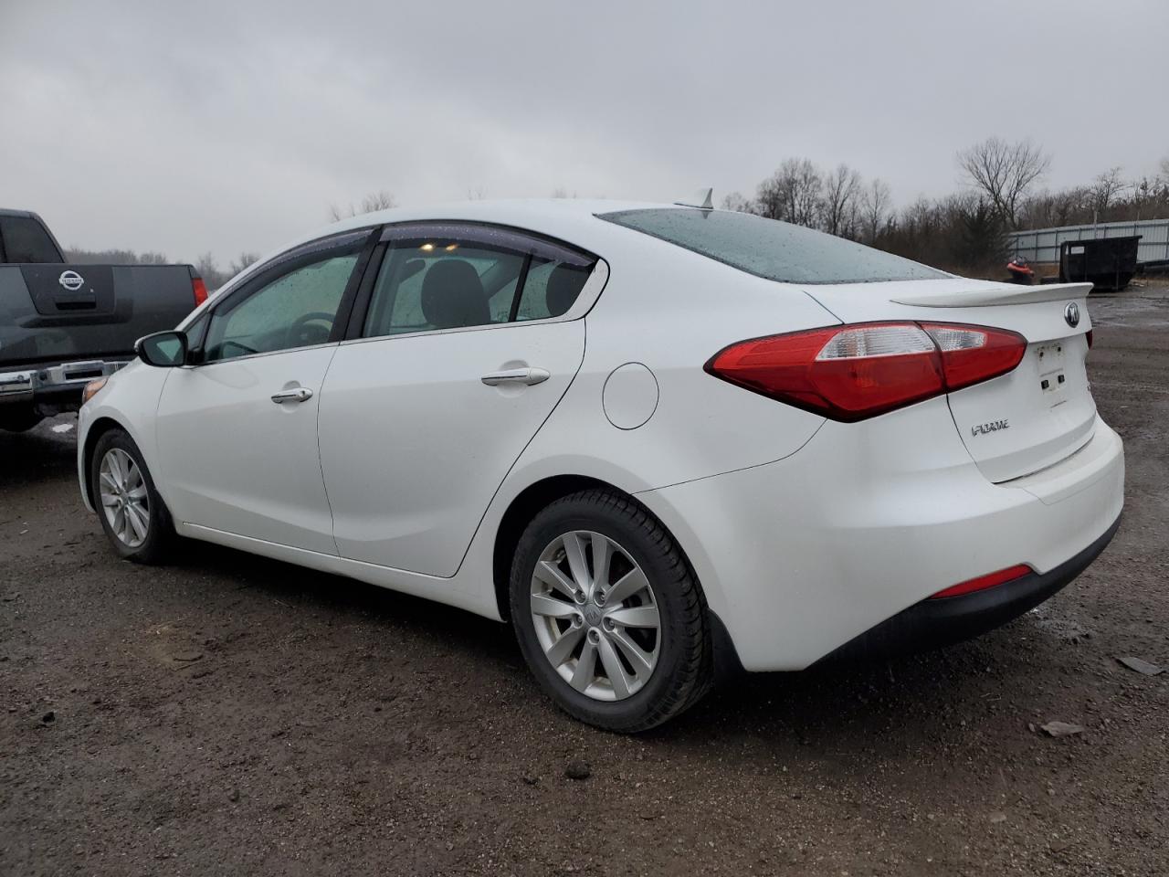 Изображение 2 2015 KIA FORTE EX 2015 с VIN KNAFX4A87F5266559