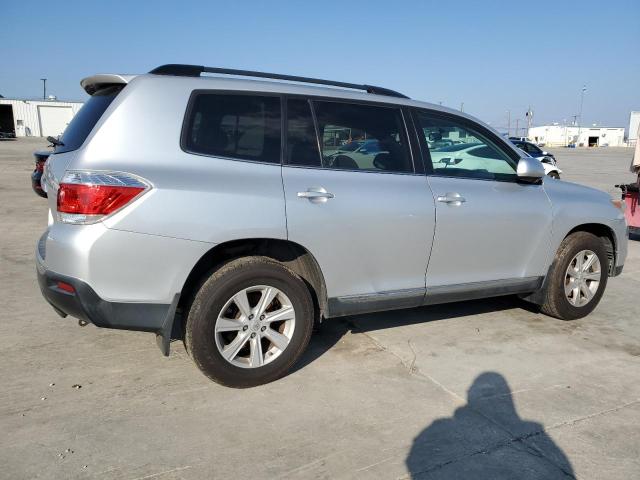 Изображение 3 2012 TOYOTA HIGHLANDER BASE 2012 с VIN 5TDZA3EH3CS019146