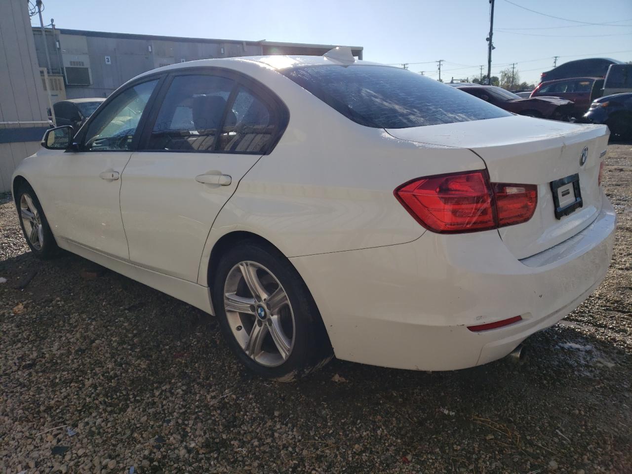 Image 2 of 2015 BMW 320 I 2015 with VIN WBA3B1G56FNT02268