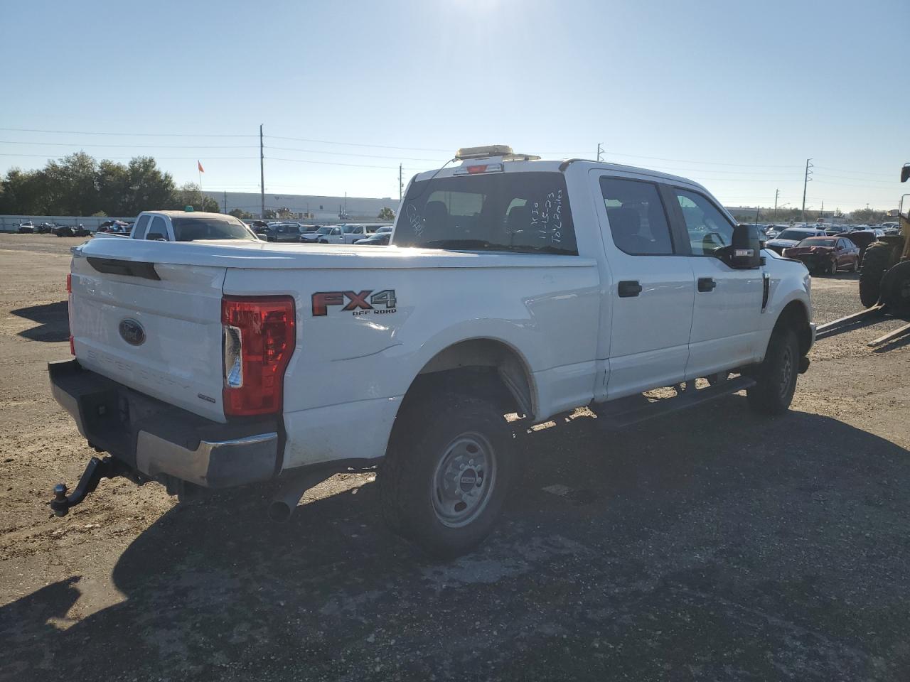 Image 3 of 2019 FORD F250 SUPER DUTY 2019 with VIN 1FT7W2B69KED15203