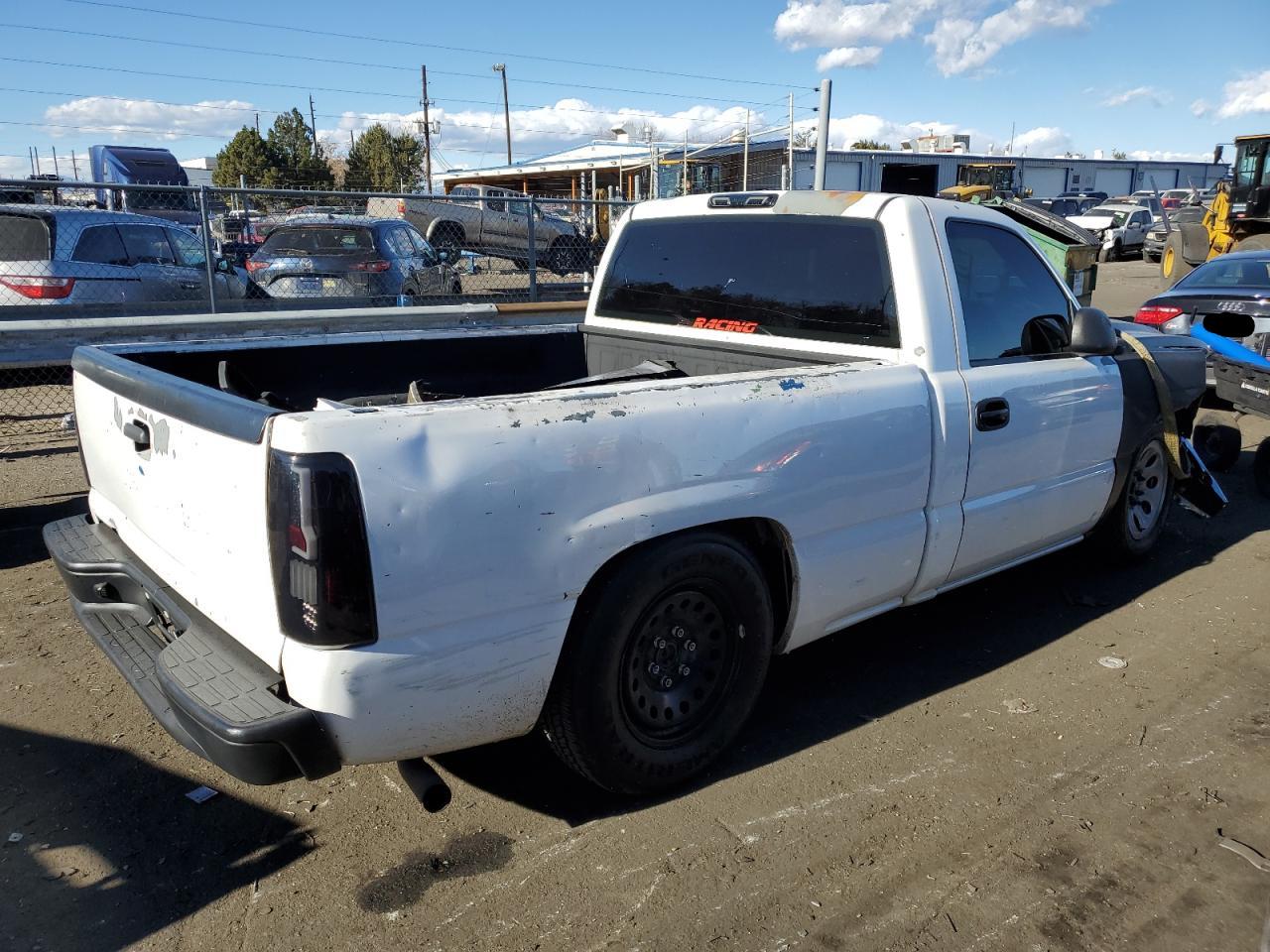 Obraz 3 z 2006 CHEVROLET SILVERADO C1500 2006 z VIN 3GCEC14X06G184094