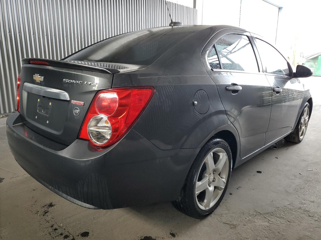 Изображение 3 2016 CHEVROLET SONIC LTZ 2016 с VIN 1G1JE5SB4G4134779