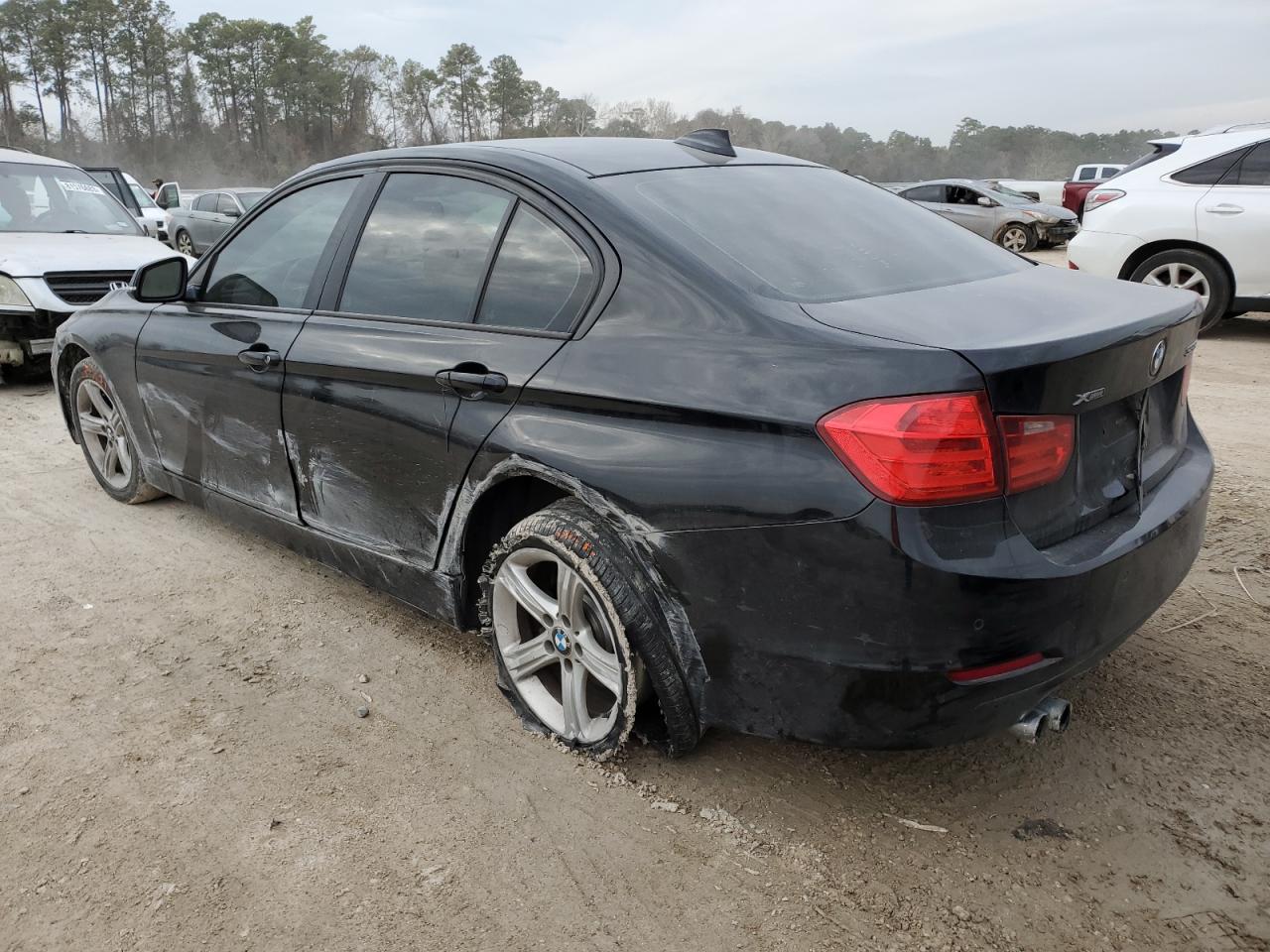 Image 2 of 2013 BMW 328 XI 2013 with VIN WBA3B3C56DF533518