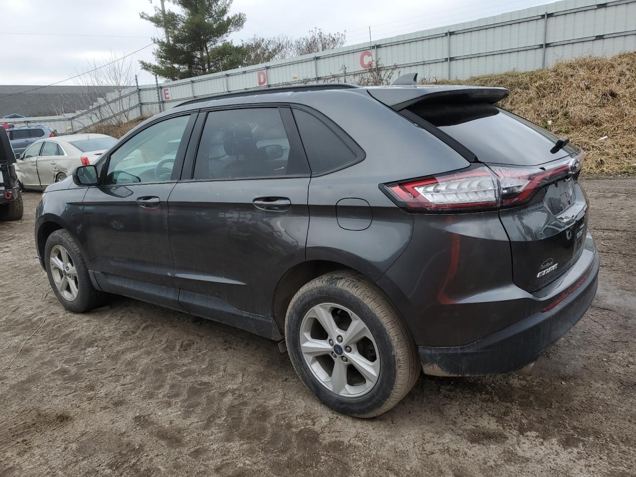 Obraz 2 z 2018 FORD EDGE SE 2018 z VIN 2FMPK4G9XJBB28603