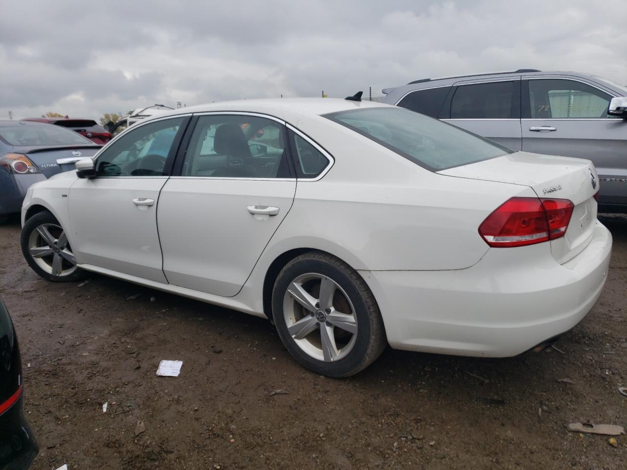 Image 2 of 2015 VOLKSWAGEN PASSAT S 2015 with VIN 1VWAS7A30FC111569