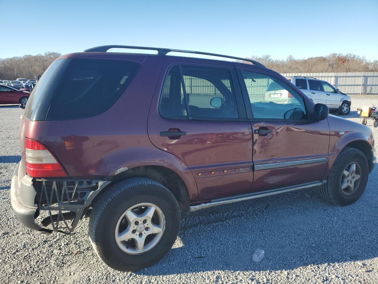 Obraz 3 z 1998 MERCEDES-BENZ ML 320 1998 z VIN 4JGAB54E5WA005355