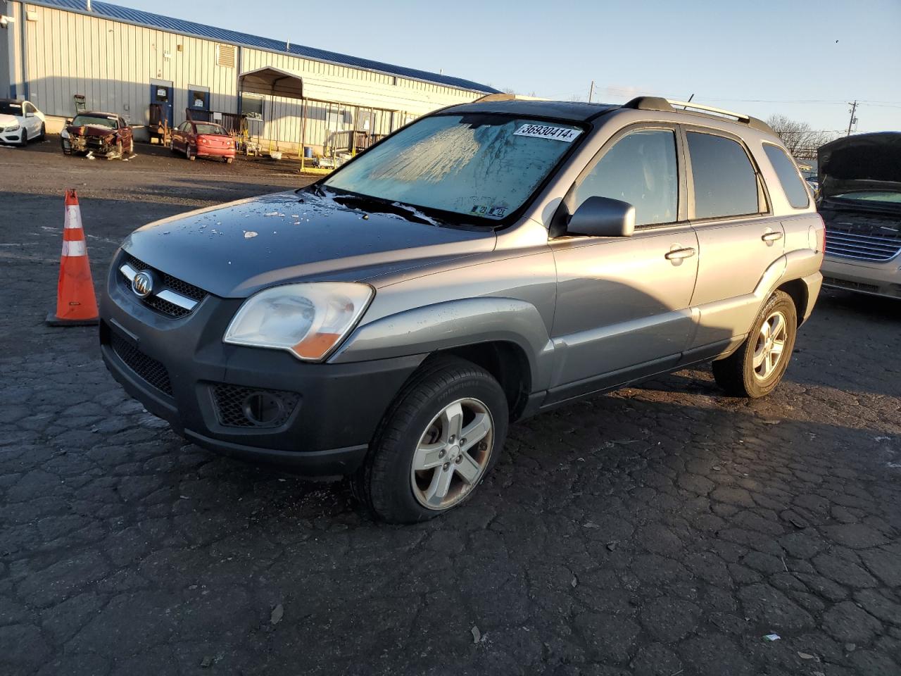 Image 1 of 2009 KIA SPORTAGE LX 2009 with VIN KNDJE723097612659