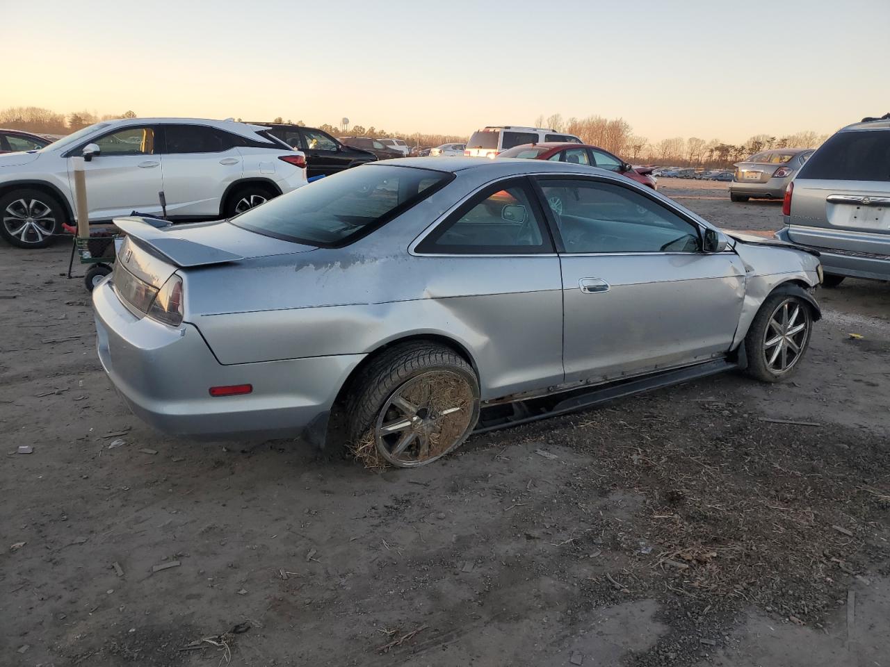 Obraz 3 z 1998 HONDA ACCORD LX 1998 z VIN 1HGCG2241WA007094