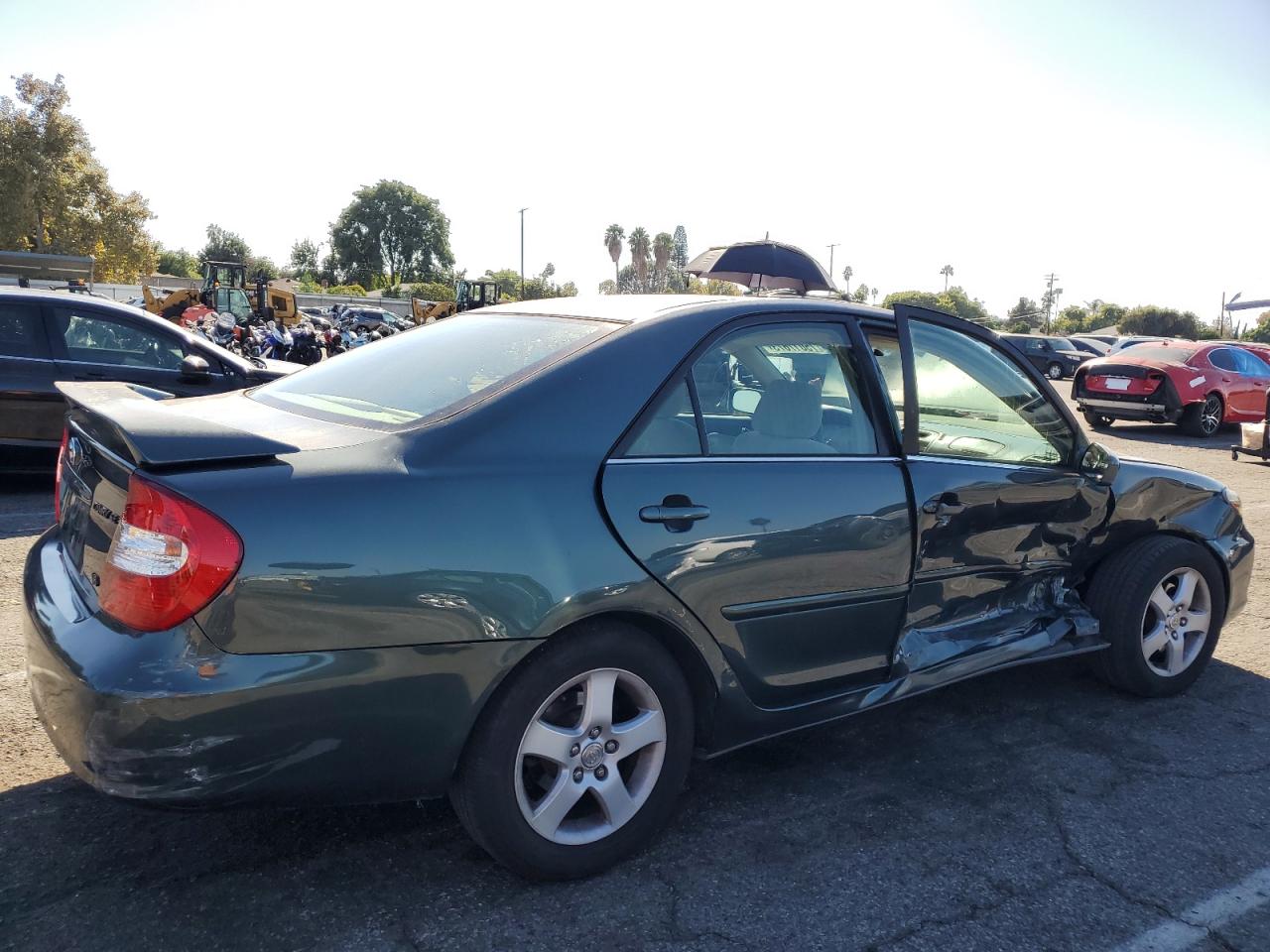 Изображение 3 2003 TOYOTA CAMRY LE 2003 с VIN 4T1BF32K33U564354