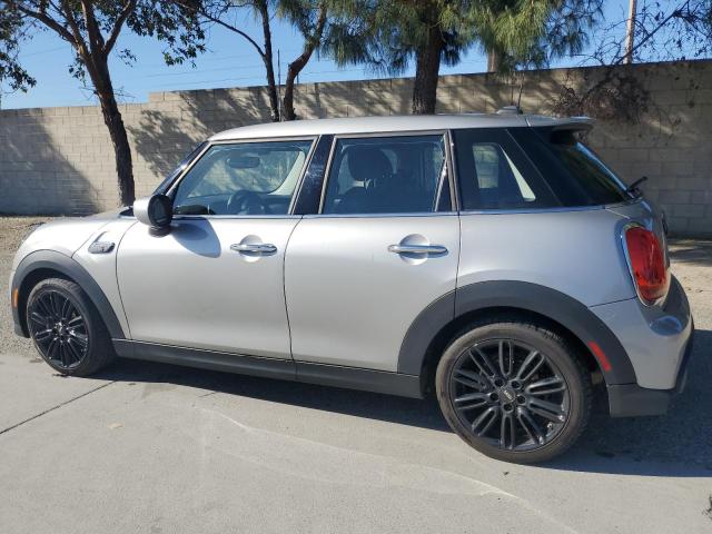 Image 3 of 2024 MINI COOPER S 2024 with VIN WMW53DK09R2V07852
