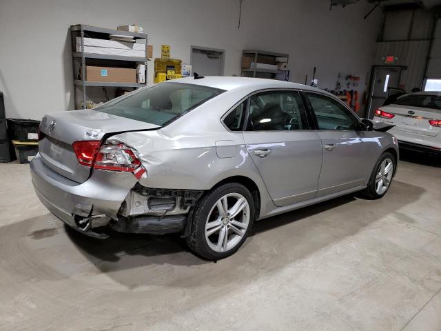 Image 3 of 2013 VOLKSWAGEN PASSAT SE 2013 with VIN 1VWBN7A30DC034307