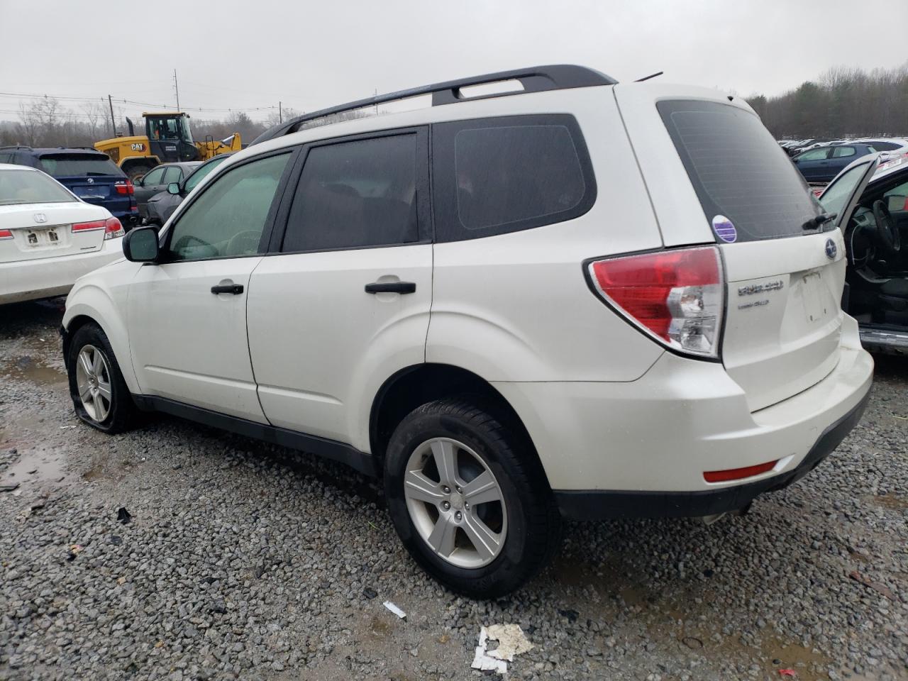 Obraz 2 z 2012 SUBARU FORESTER 2.5X 2012 z VIN JF2SHABC2CH419697