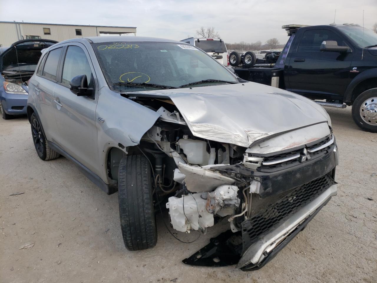 Obraz 1 z 2019 MITSUBISHI OUTLANDER SPORT ES 2019 z VIN JA4AP3AU8KU020313