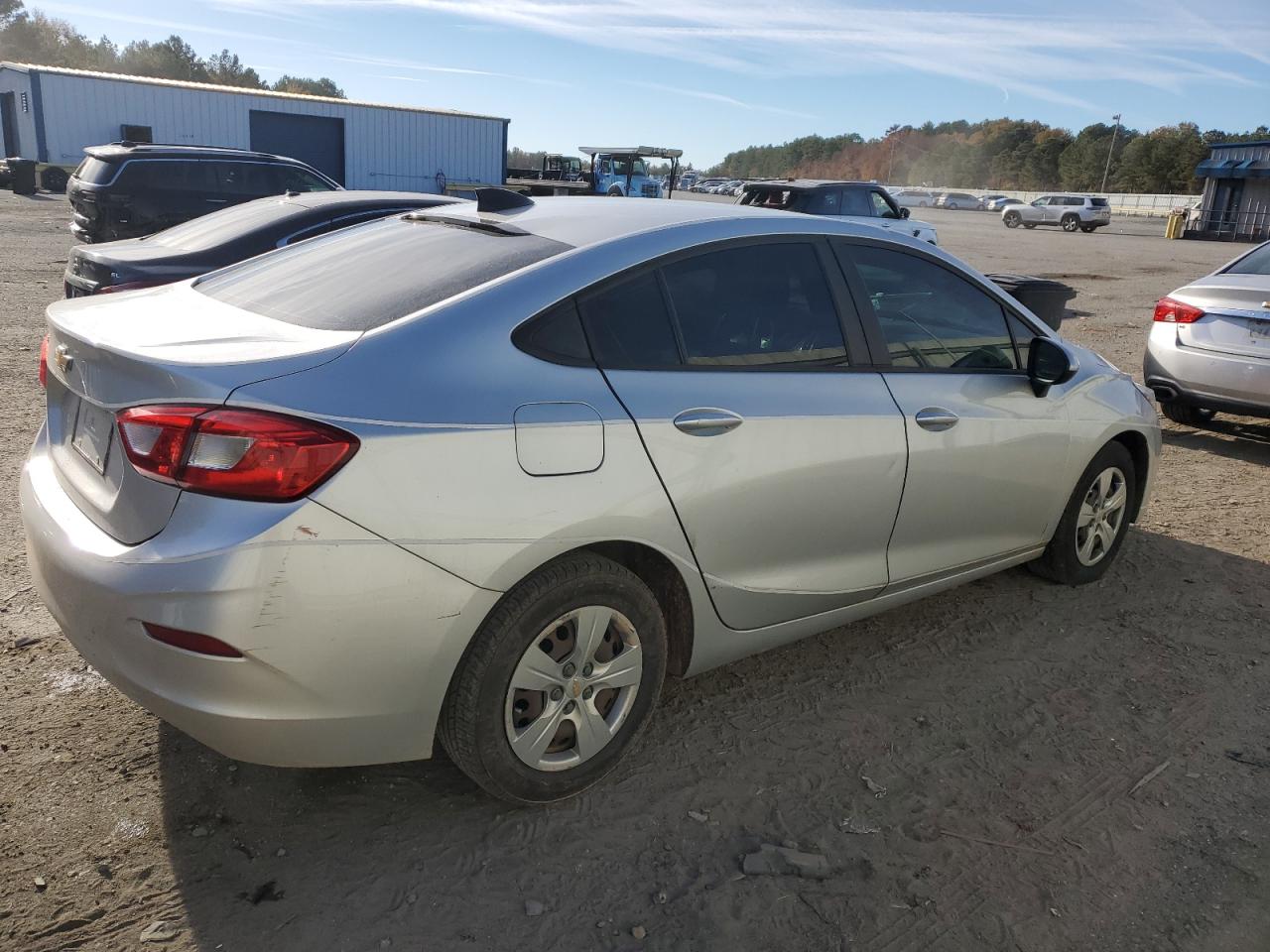 Изображение 3 2018 CHEVROLET CRUZE LS 2018 с VIN 1G1BC5SM6J7212903