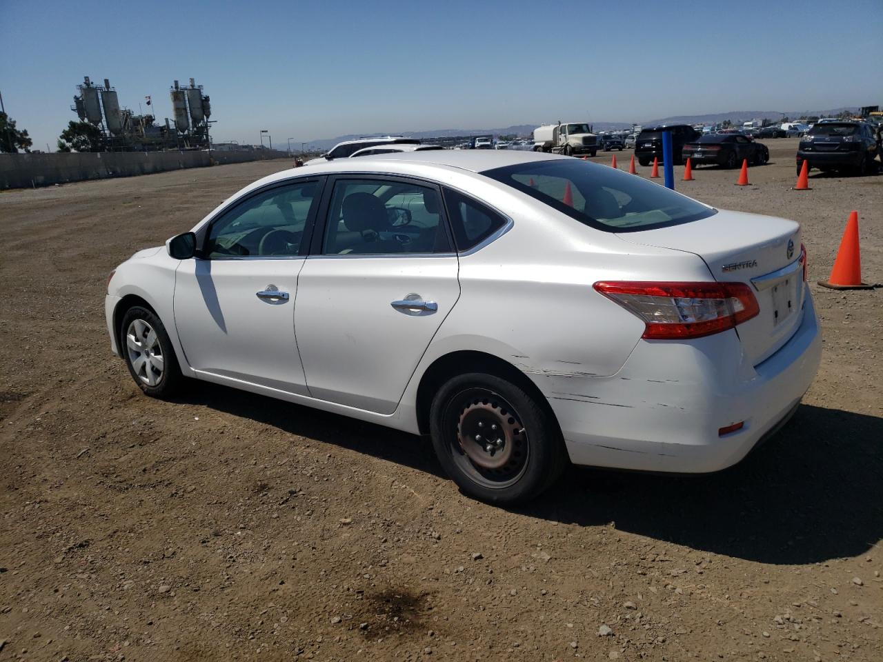 Obraz 2 z 2013 NISSAN SENTRA S 2013 z VIN 3N1AB7AP3DL746568