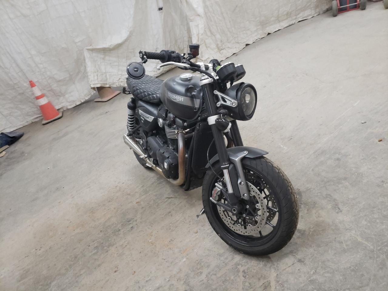 Obraz 1 z 2022 TRIUMPH MOTORCYCLE SPEED TWIN  2022 z VIN SMTD54HF9NTAY6566