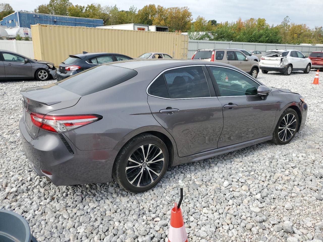 Image 3 of 2018 TOYOTA CAMRY L 2018 with VIN 4T1B11HK5JU122280