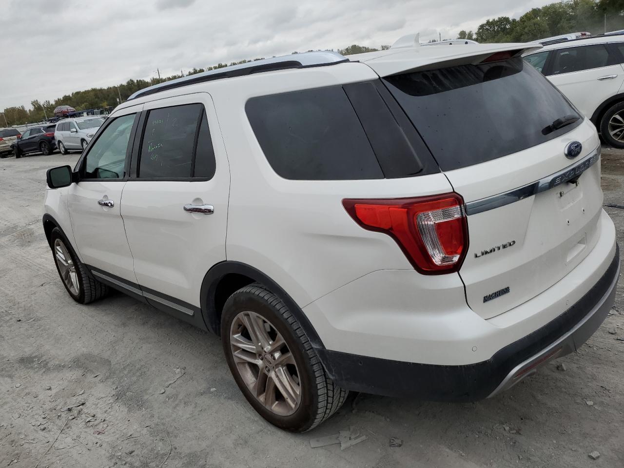 Image 2 of 2016 FORD EXPLORER LIMITED 2016 with VIN 1FM5K8F85GGA33195