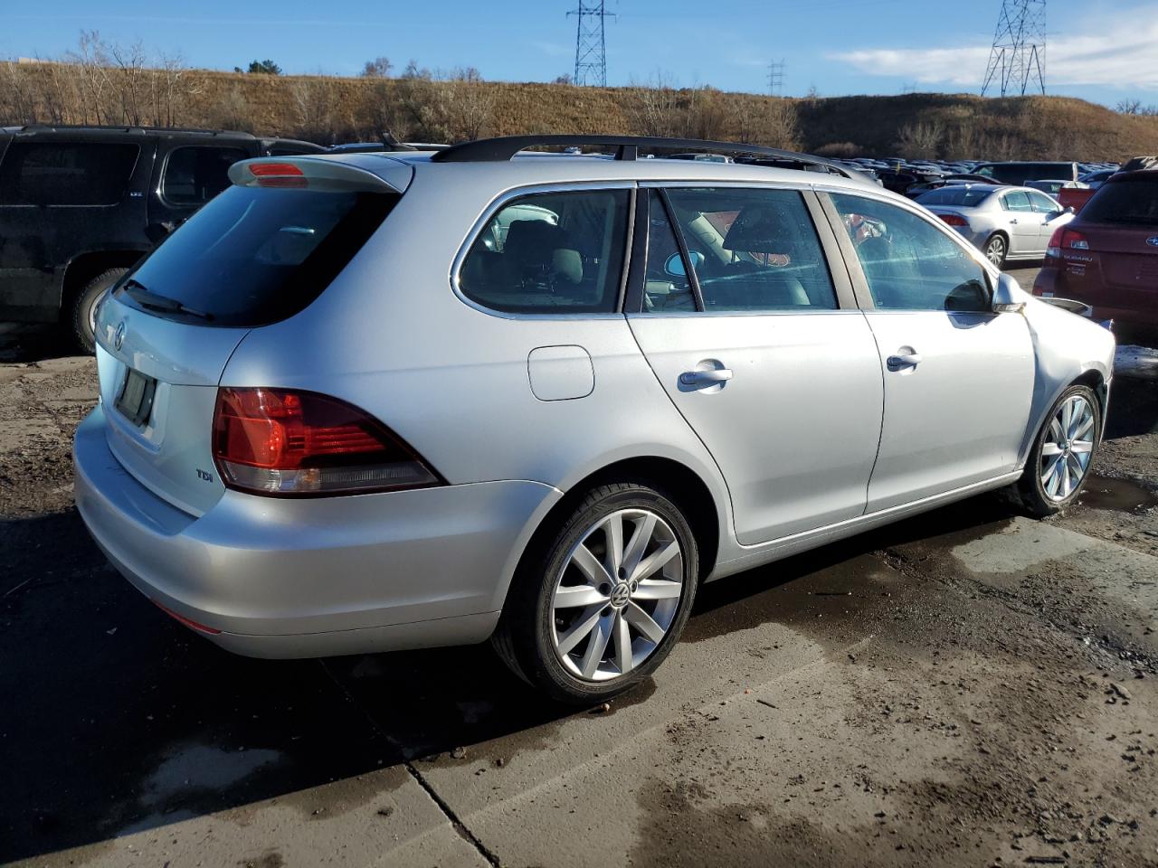 Image 3 of 2014 VOLKSWAGEN JETTA TDI 2014 with VIN 3VWPL7AJ5EM612380